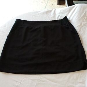 3/$25 32° Degrees Cool Black Skort Active Wear Size Medium